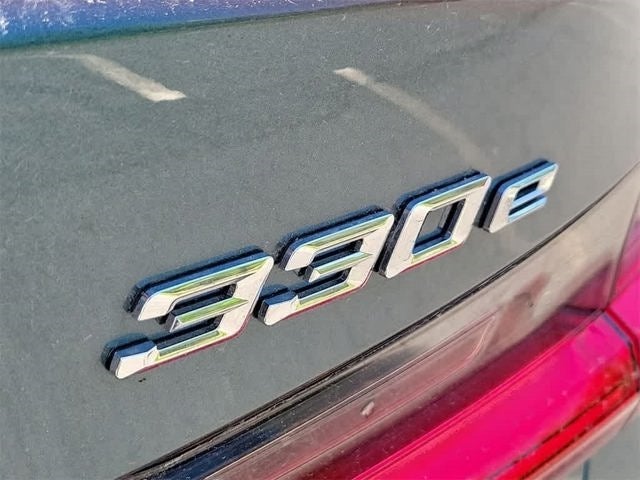 2021 BMW 330e xDrive 330e xDrive